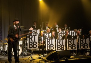 Valtteri Pöyhösen johtama Ricky-Tick Big Band raivosi eilen Otava Factoryn avauskonsertissa